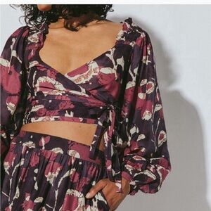 Cleobella L Valencia Top Floral Wrap Cropped Purple Peasant Balloon Sleeve